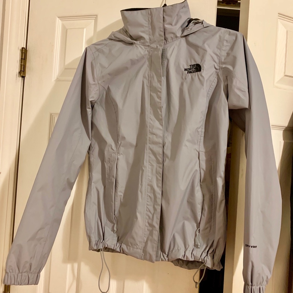 Northface Women’s Resolve 2 Jacket Small
